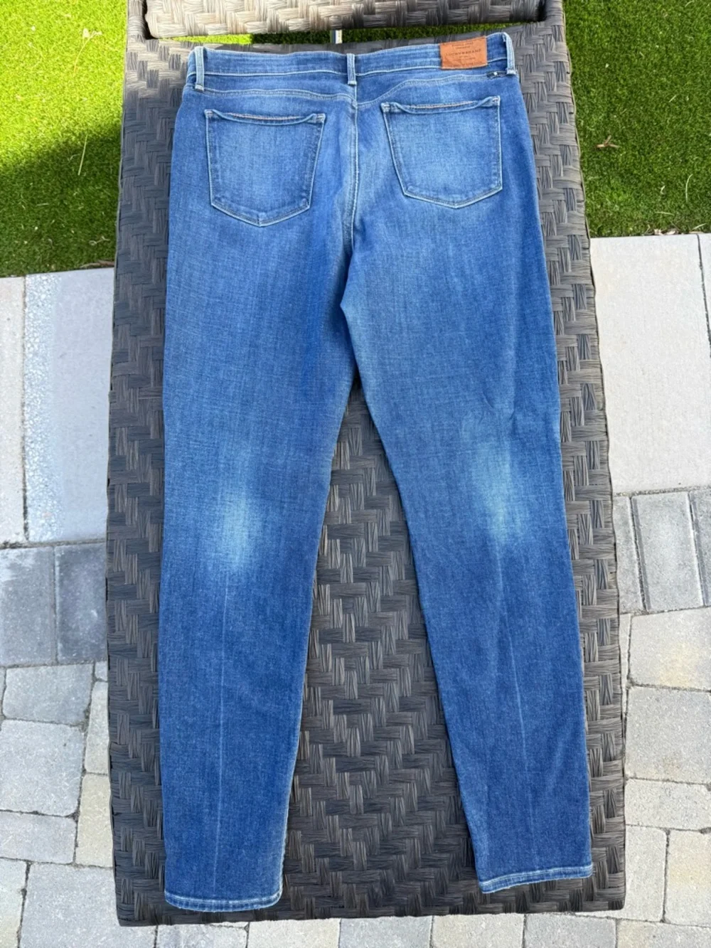 Lucky Brand Blue Denim Jeans with Contrast Stitching